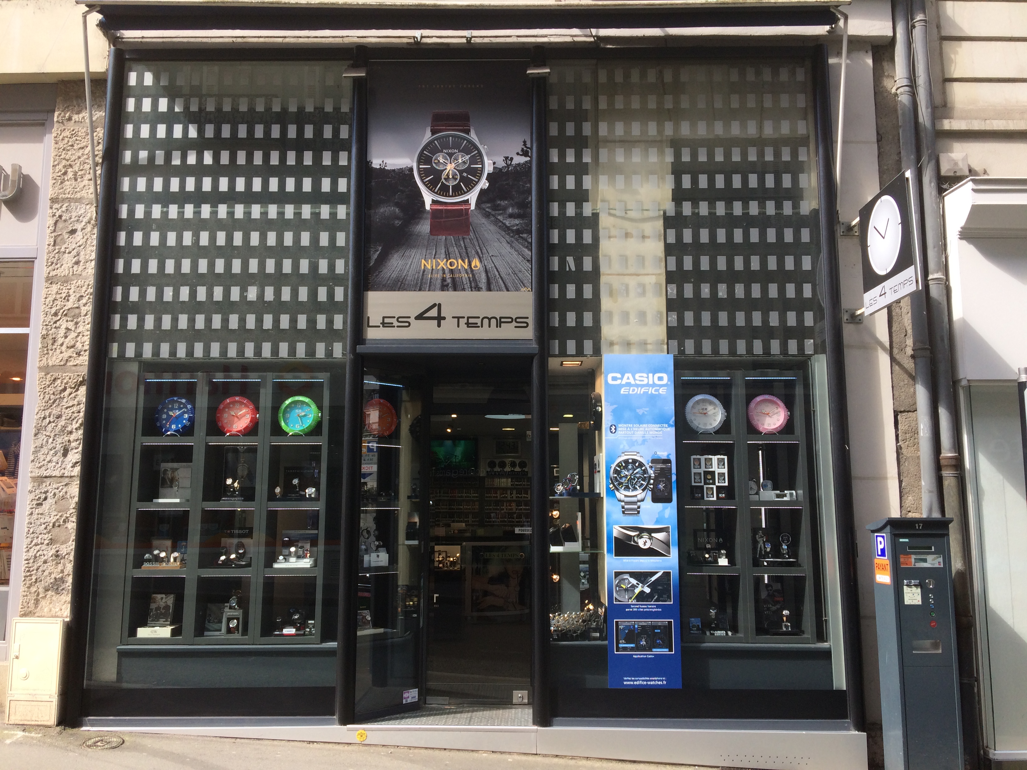 Montre Vicomte A pour femmes chez Les 4 Temps à Angers Montre Vicomte A pour femmes chez Les 4 Temps à Angers
